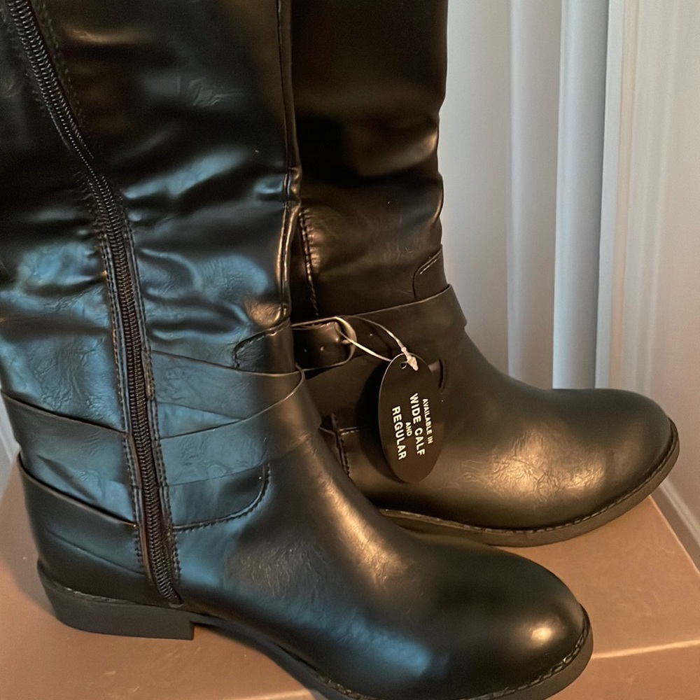 Black boots